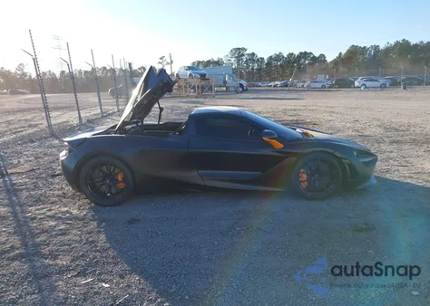 2021 Mclaren 720S Luxury /Performance / z USA, uszkodzony, nr VIN SBM14FCA4MW006247